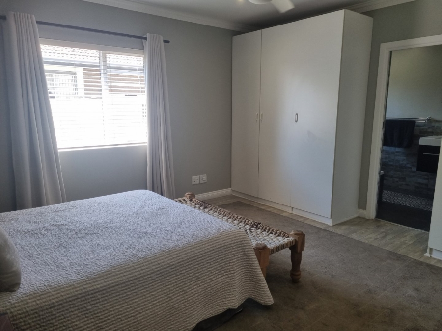 5 Bedroom Property for Sale in Vaalpark Free State
